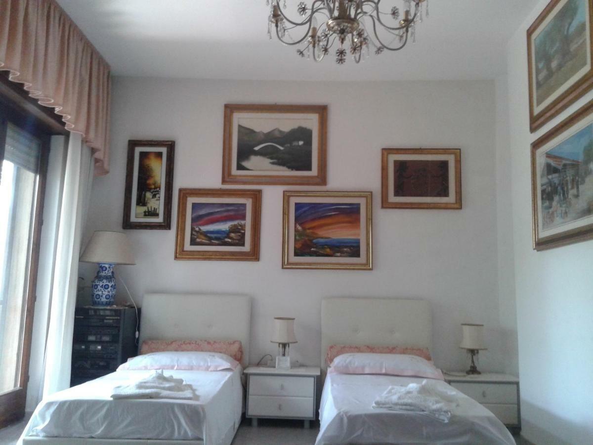 B&B Tra i mari del Salento Lecce Esterno foto