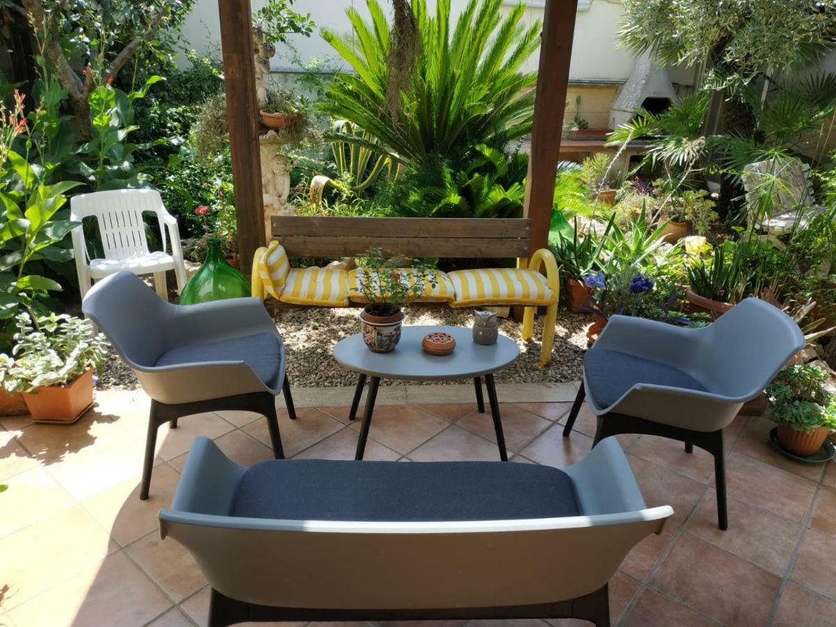 B&B Tra i mari del Salento Lecce Esterno foto