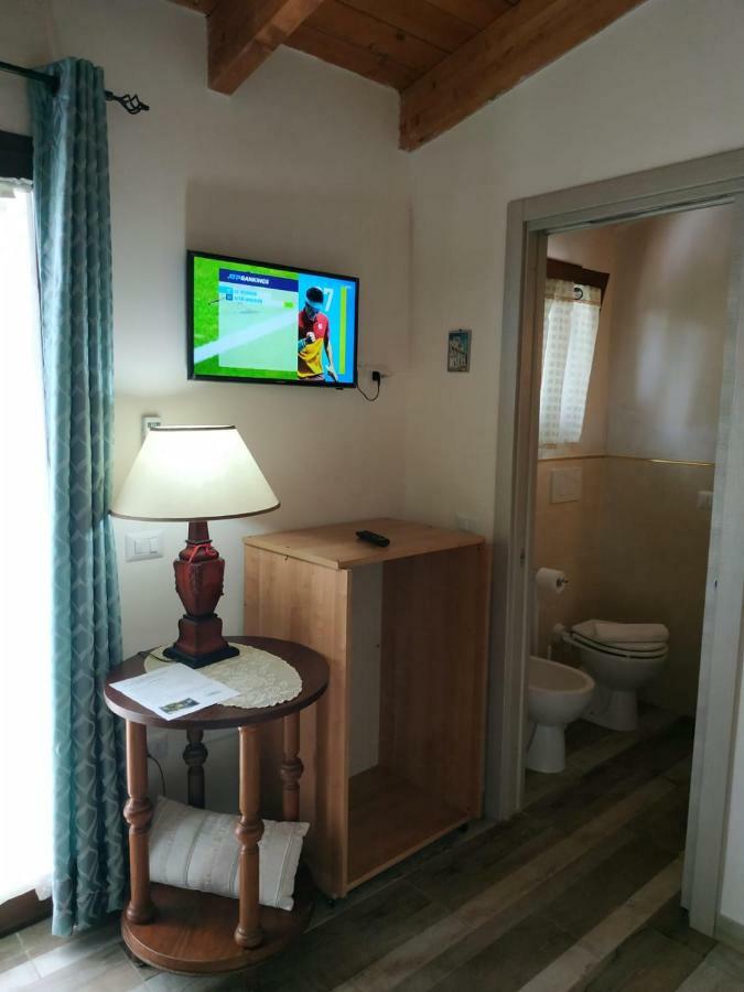 B&B Tra i mari del Salento Lecce Esterno foto