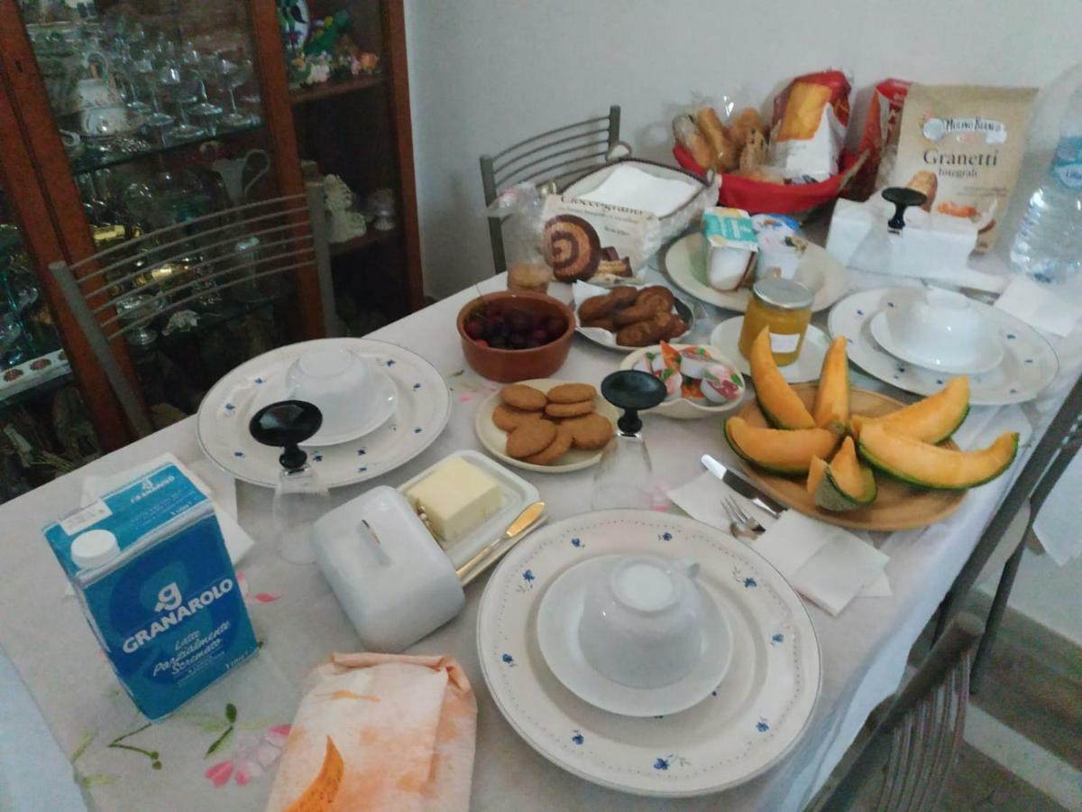 B&B Tra i mari del Salento Lecce Esterno foto